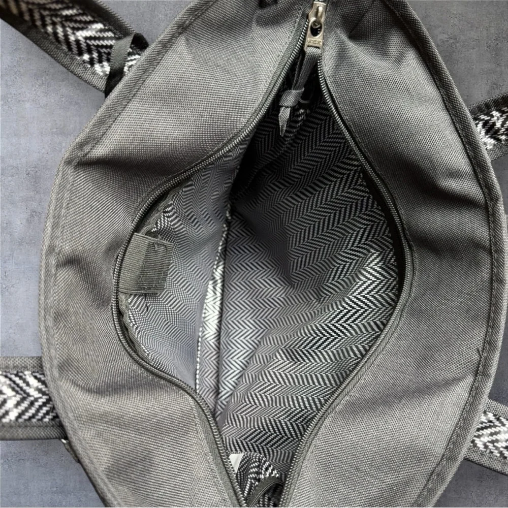 OGIO Hamptons Tote - NWOT